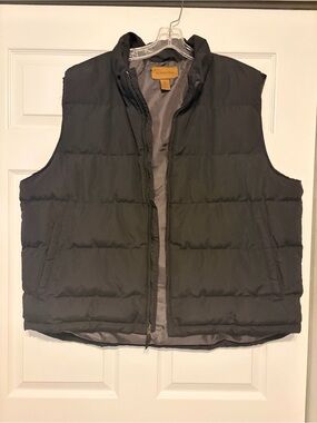 St. John’s Bay Black Puffer Vest Full Zip Men’s XXL